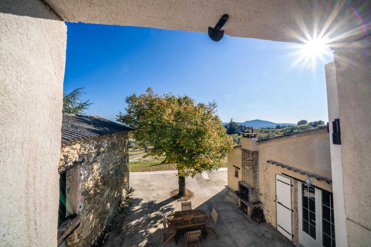 La Sainte-Croix: Traditional Provencal Retreat with Pool Vaison-la-Romaine Exterior photo